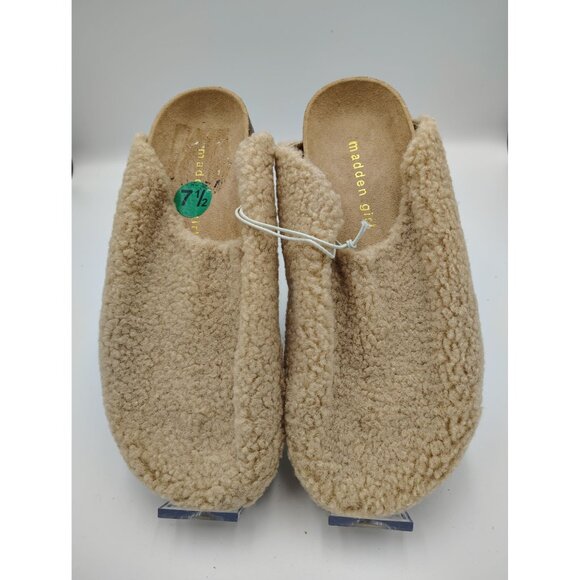 Madden Girl Womens Faux Fur Slippers Size 7.5M Beige Cozy Indoor Outdoor Shoes - Picture 5 of 5